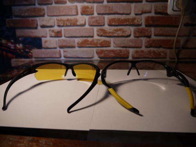 Очки защитные (вело, мото, очки).