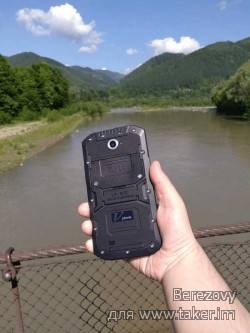 Прорезиненный Vphone X3 или лучше гор могут быть только горы!