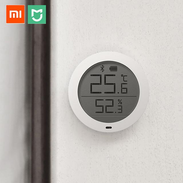 Датчик температуры и влажности Xiaomi Mijia.