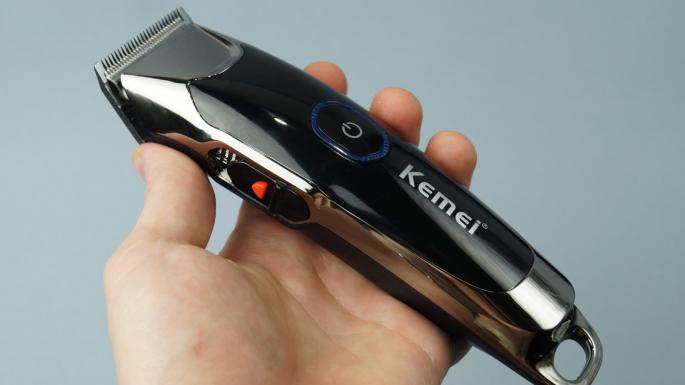 Обзор беспроводной машинки для стрижки волос Kemei KM-2810